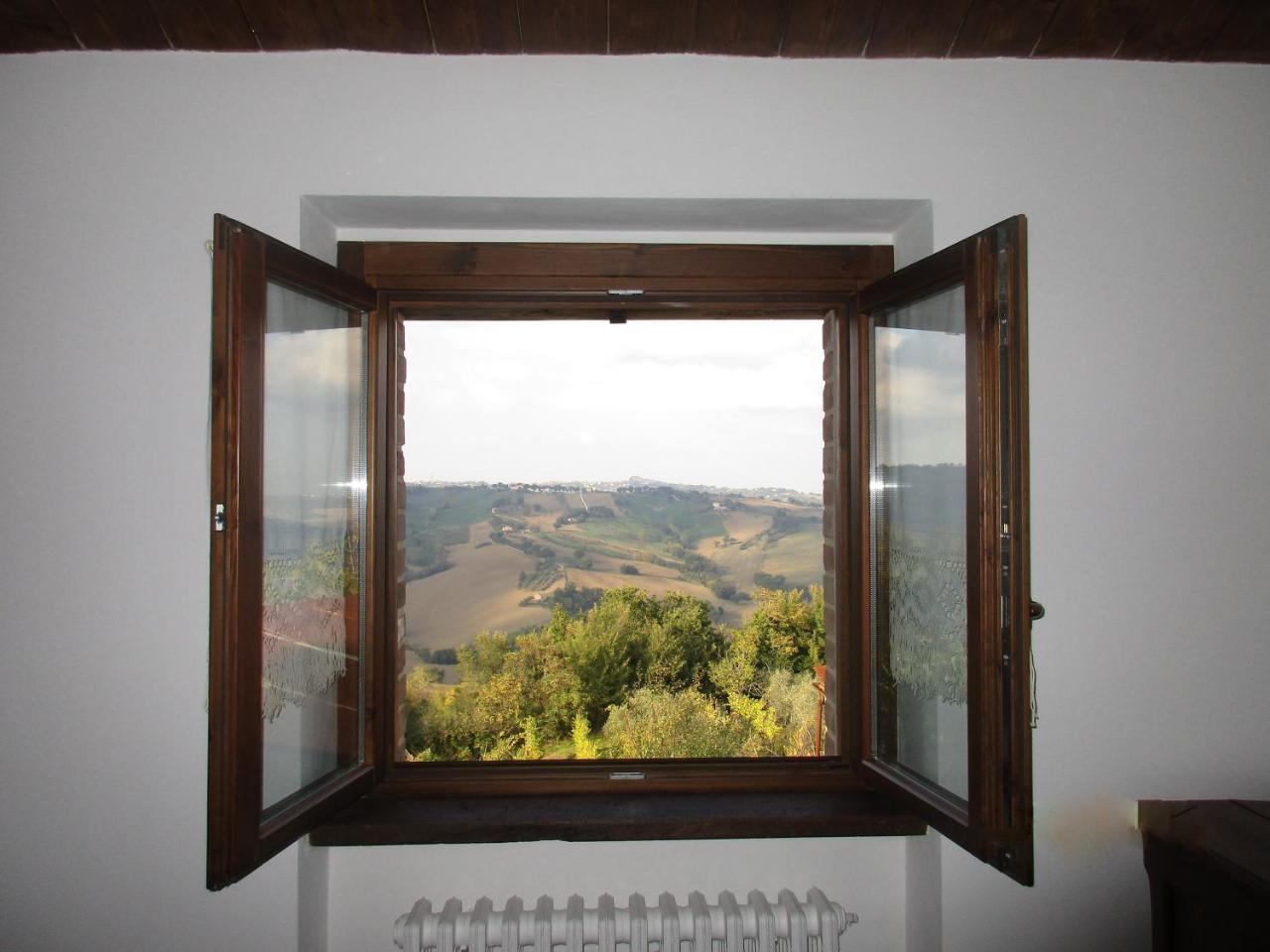 Casale San Martino Agriturismo Bio Sant'Angelo in Pontano Zewnętrze zdjęcie